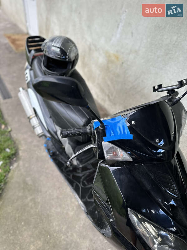 Мопеды Spark  SP 150R-12S 2008 в Львове