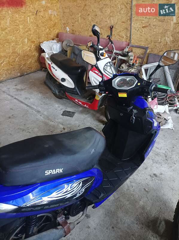 Скутер Spark SP 150S-17B 2020 в 