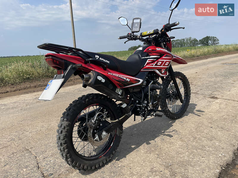 Мотоцикл Позашляховий (Enduro) Spark SP 200D-4 2024 в Пересічне