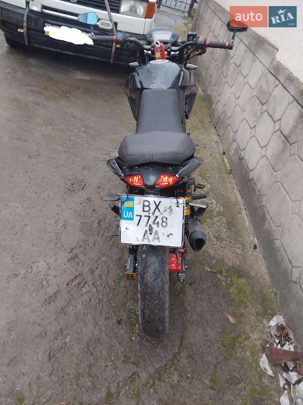 Мотоцикл Без обтекателей (Naked bike) Spark SP 200R-27 2021 в Полонном