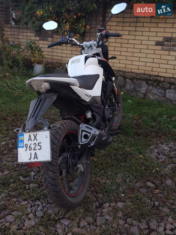 Мотоцикл Без обтікачів (Naked bike) Spark SP 200R-30 2023 в Харкові фото 5 Мотоцикл Без обтікачів (Naked bike) Spark SP 200R-30 2023 в Харкові