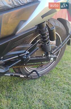 Мотоцикл Спорт-туризм Spark SP 200R-32 2024 в 