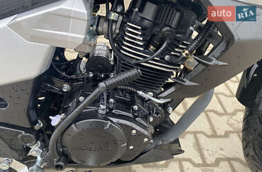 Мотоцикл Классік Spark SP 200R-33 2024 в 