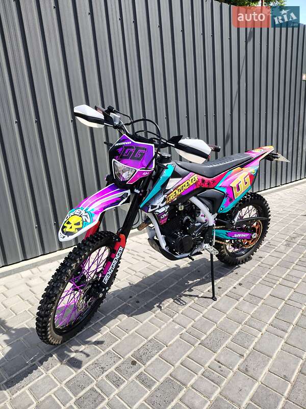 Мотоцикл Кросс Spark SP 250P-1 2023 в 