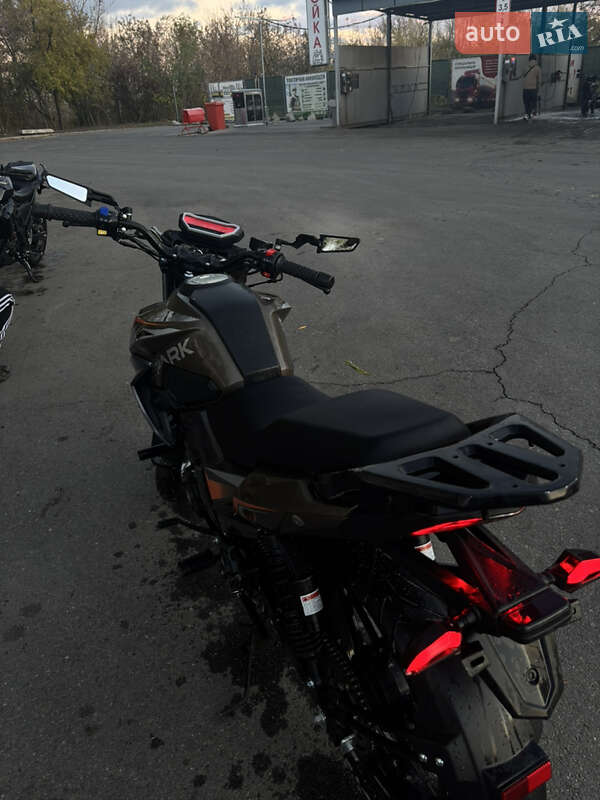 Вантажні моторолери, мотоцикли, скутери, мопеди Spark SP 250R-32 2023 в Дніпрі фото 6 Вантажні моторолери, мотоцикли, скутери, мопеди Spark SP 250R-32 2023 в Дніпрі