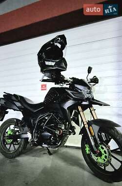 Мотоцикл Без обтекателей (Naked bike) Spark SP 300T-2 2023 в 