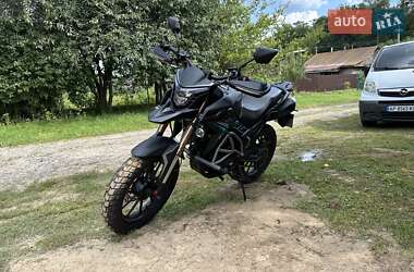 Мотоцикл Багатоцільовий (All-round) Spark SP 300T-2 2023 в 