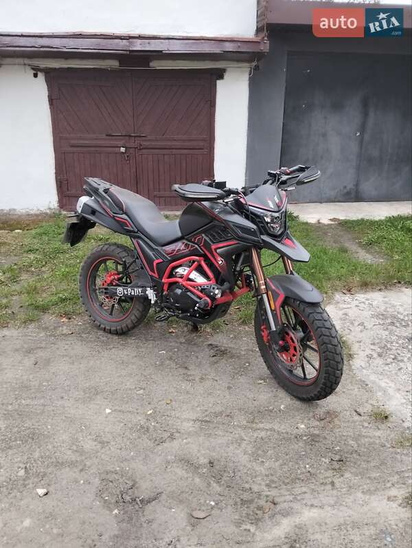 Мотоцикл Туризм Spark SP 300T-2 2023 в 