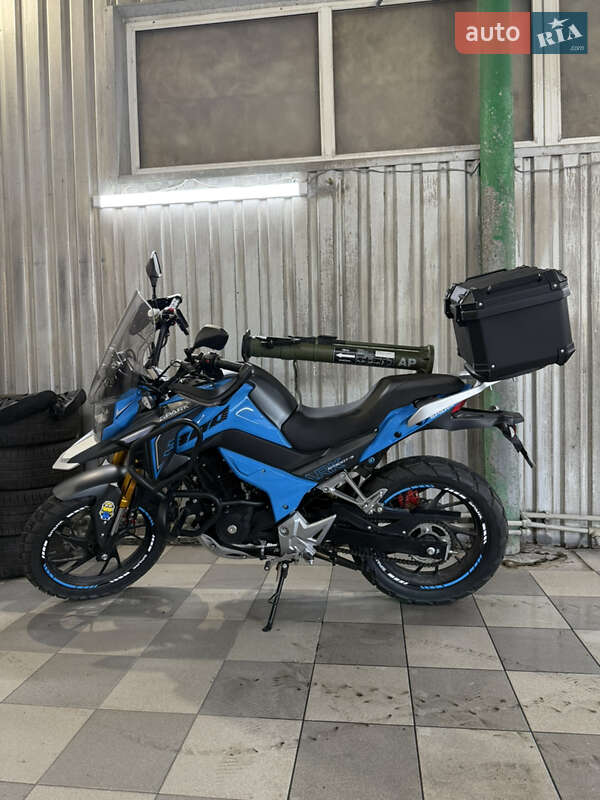 Мотоцикл Багатоцільовий (All-round) Spark SP 300T-3 2024 в Бершаді фото 9 Мотоцикл Багатоцільовий (All-round) Spark SP 300T-3 2024 в Бершаді