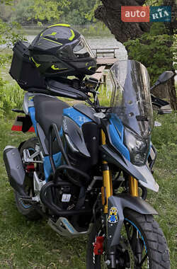 Мотоцикл Багатоцільовий (All-round) Spark SP 300T-3 2024 в 
