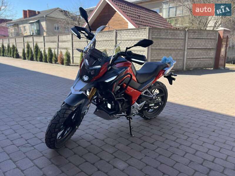 Мотоцикл Туризм Spark SP 300T-3 2025 в 