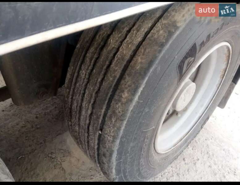 Цистерна полуприцеп Spitzer SF 1995 в Черкассах