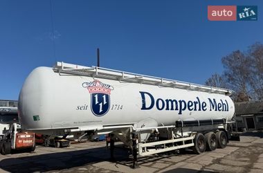 Цистерна полуприцеп Spitzer SF 1997 в Львове