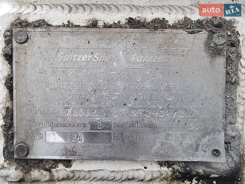 Цистерна полуприцеп Spitzer SF 1998 в Броварах