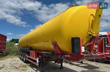 Цистерна Spitzer Silos 2001 в 