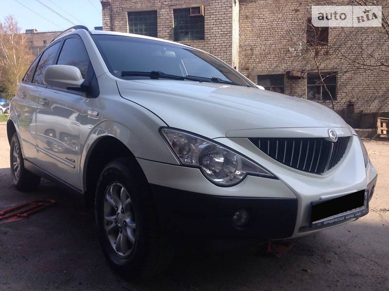 SsangYong Actyon 2008 года