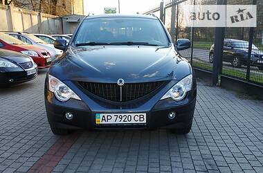 Позашляховик / Кросовер SsangYong Actyon 2011 в 