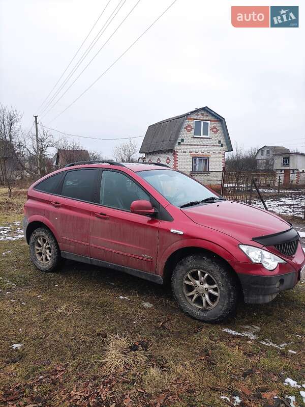 Внедорожник / Кроссовер SsangYong Actyon 2010 в Чернигове