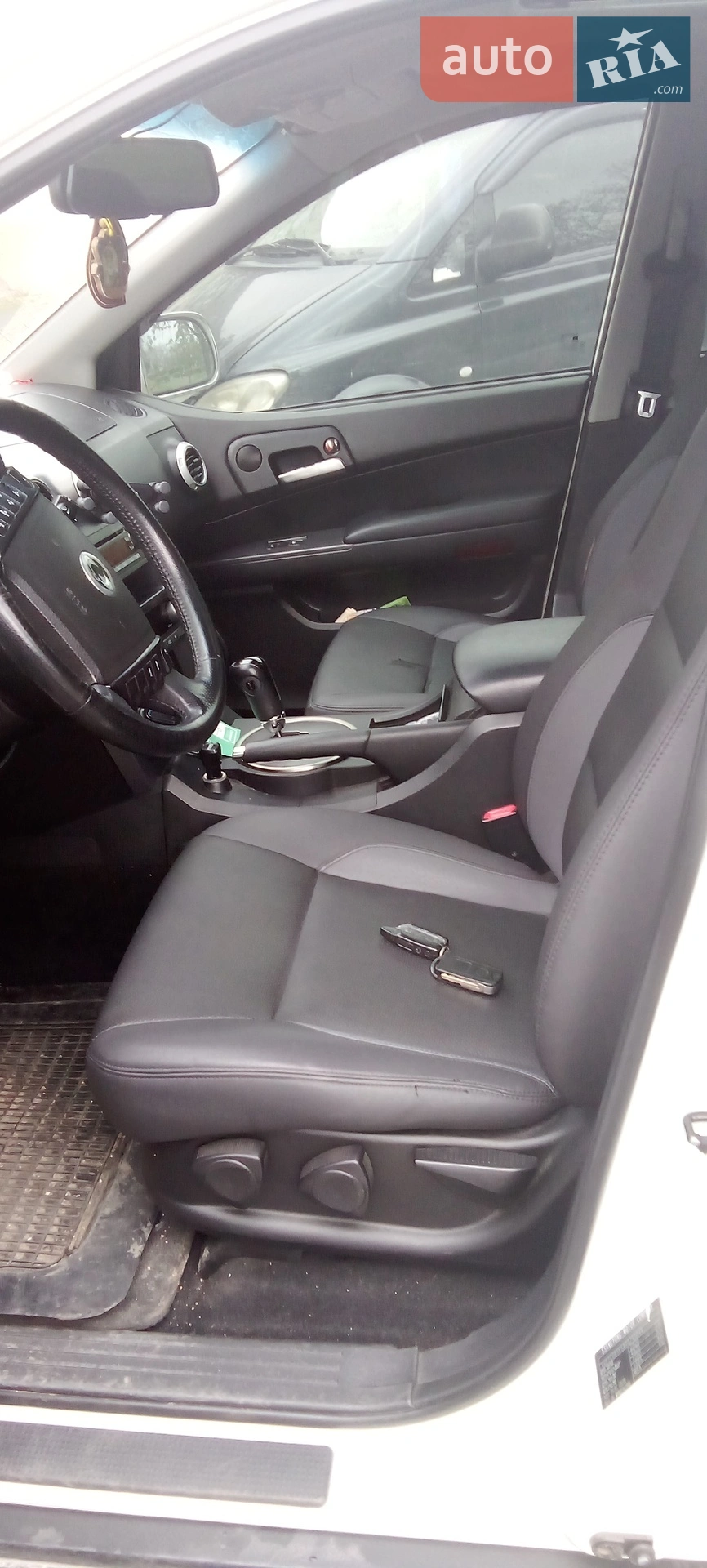 2010 SsangYong Actyon - мініатюра 3