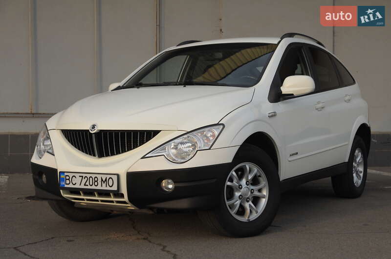Внедорожник / Кроссовер SsangYong Actyon 2010 в Львове