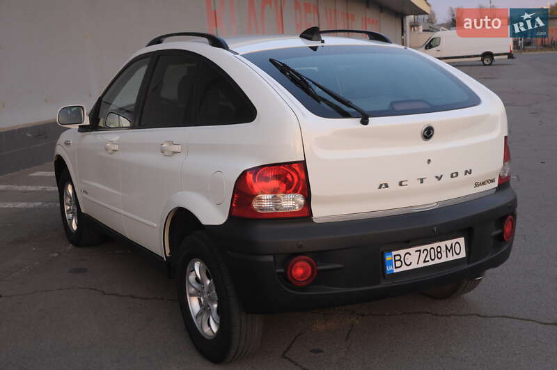Внедорожник / Кроссовер SsangYong Actyon 2010 в Львове