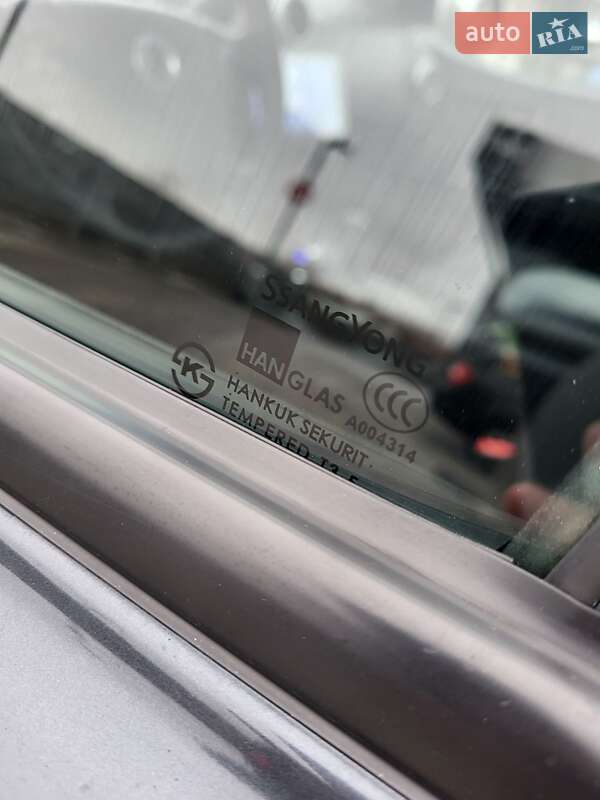 Позашляховик / Кросовер SsangYong Actyon 2011 в Кам'янському