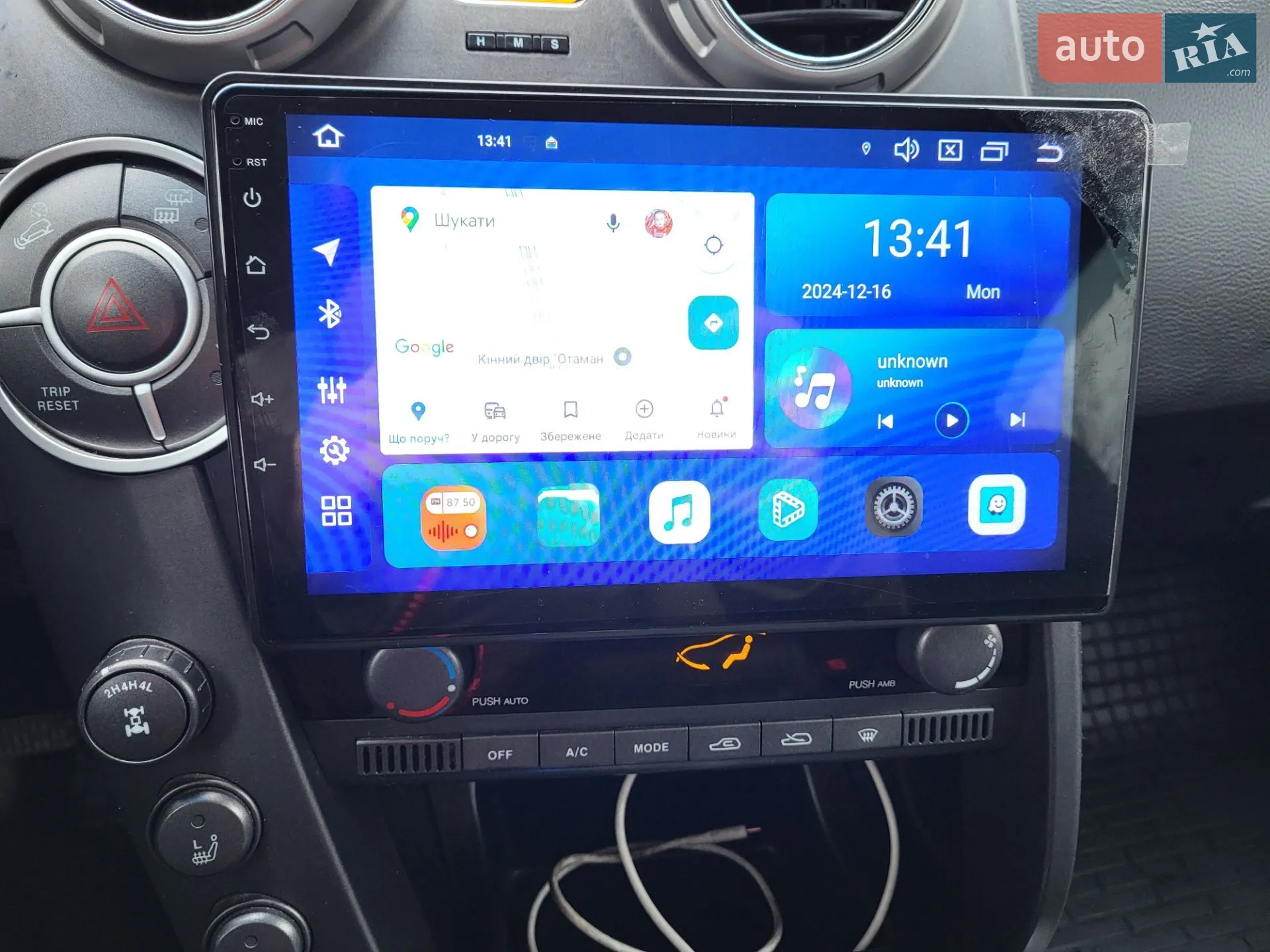 2011 SsangYong Actyon - мініатюра 13