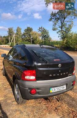 Внедорожник / Кроссовер SsangYong Actyon 2009 в 