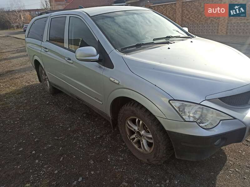 Внедорожник / Кроссовер SsangYong Actyon 2009 в Ужгороде
