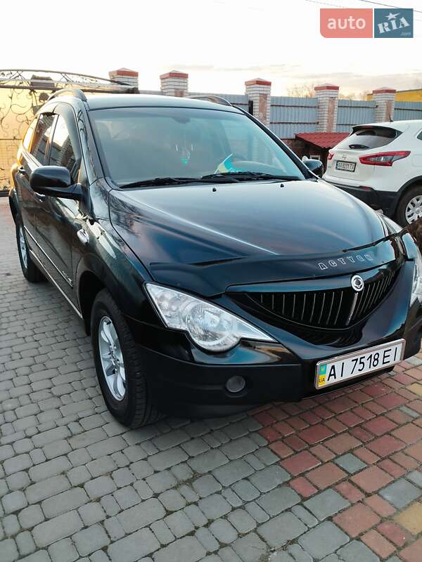 Внедорожник / Кроссовер SsangYong Actyon 2009 в Киеве