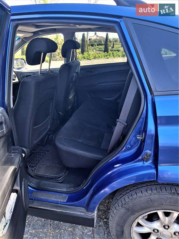 Внедорожник / Кроссовер SsangYong Actyon 2008 в Днепре