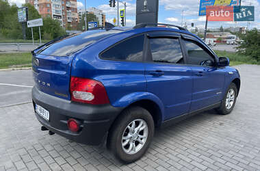 Позашляховик / Кросовер SsangYong Actyon 2010 в 