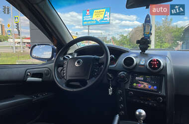 Позашляховик / Кросовер SsangYong Actyon 2010 в 
