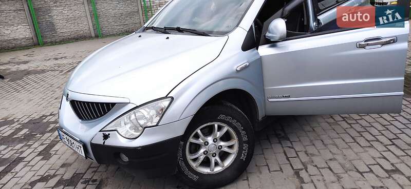 Внедорожник / Кроссовер SsangYong Actyon 2010 в Днепре