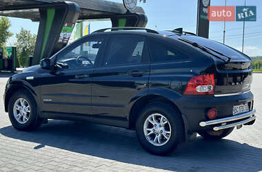 Позашляховик / Кросовер SsangYong Actyon 2008 в 