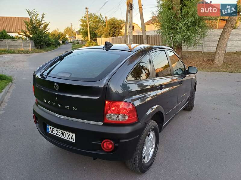 Внедорожник / Кроссовер SsangYong Actyon 2011 в Днепре