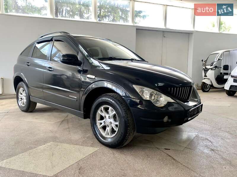 Внедорожник / Кроссовер SsangYong Actyon 2009 в Тернополе