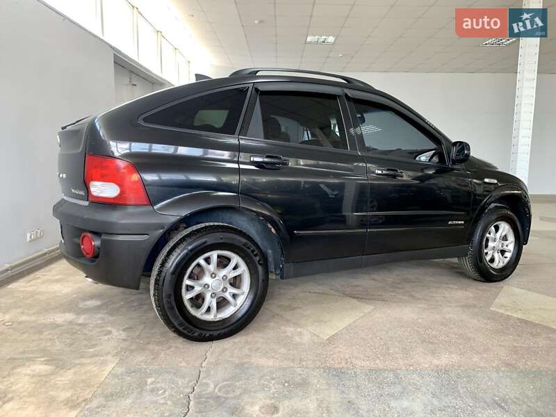Внедорожник / Кроссовер SsangYong Actyon 2009 в Тернополе