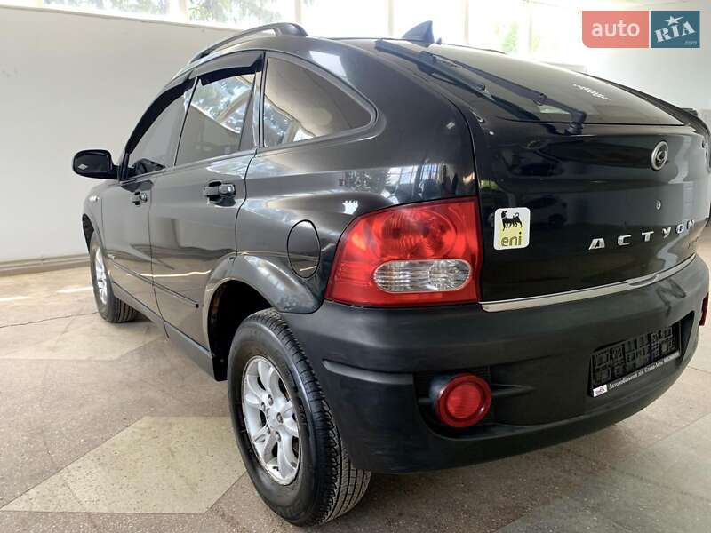 Внедорожник / Кроссовер SsangYong Actyon 2009 в Тернополе