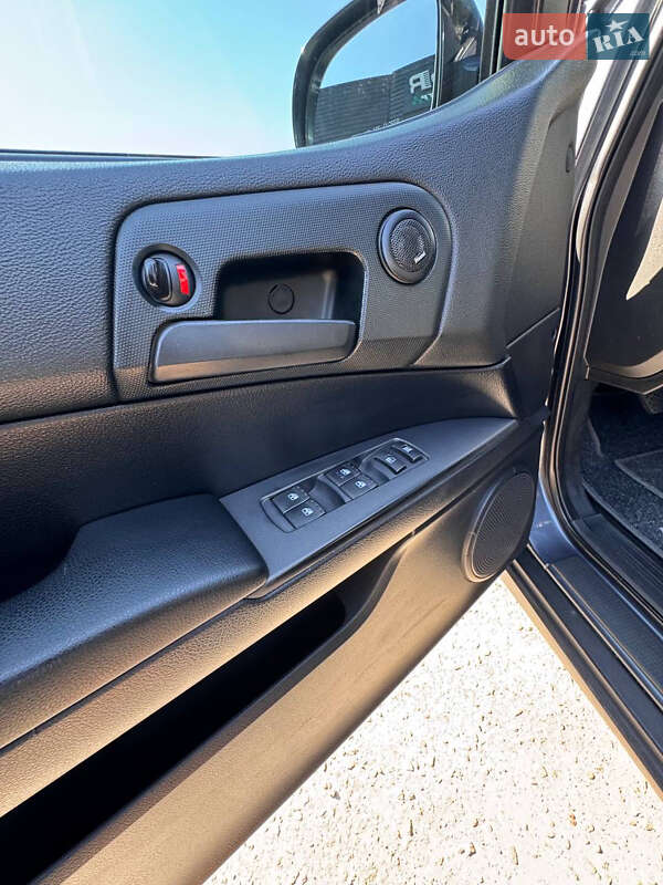 Внедорожник / Кроссовер SsangYong Actyon 2011 в Запорожье