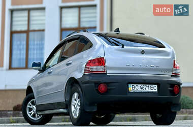 Внедорожник / Кроссовер SsangYong Actyon 2009 в 