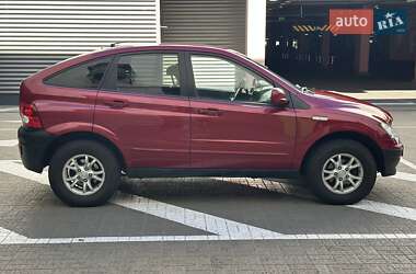 Позашляховик / Кросовер SsangYong Actyon 2007 в 