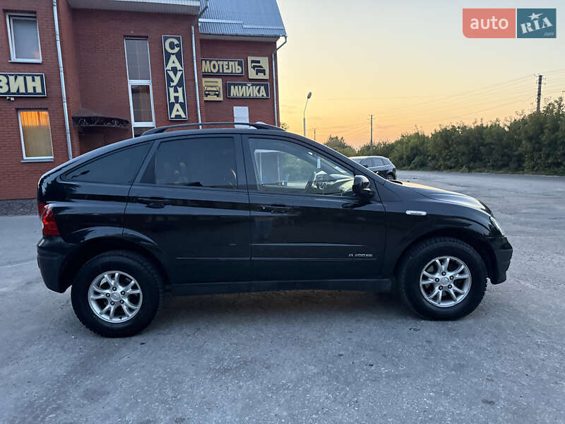 Внедорожник / Кроссовер SsangYong Actyon 2008 в Кременце