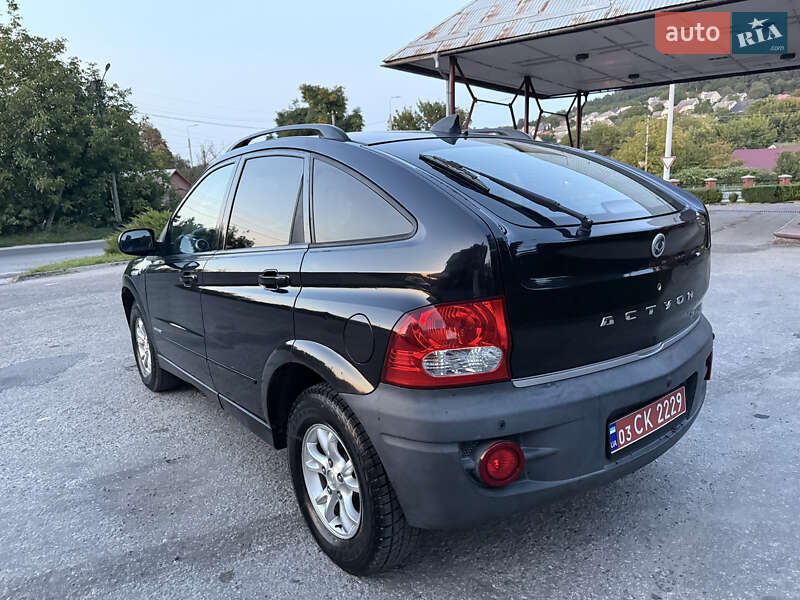 Внедорожник / Кроссовер SsangYong Actyon 2008 в Кременце