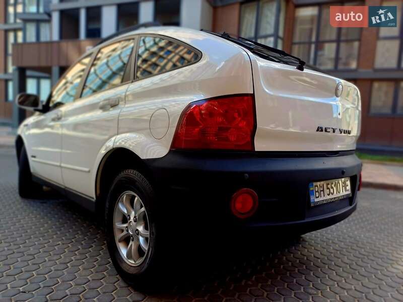 Позашляховик / Кросовер SsangYong Actyon 2008 в Одесі