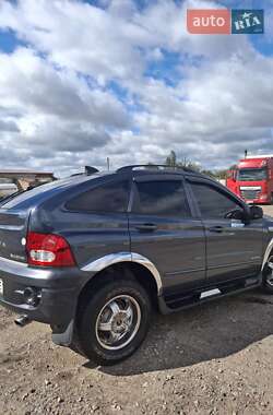 Позашляховик / Кросовер SsangYong Actyon 2008 в 