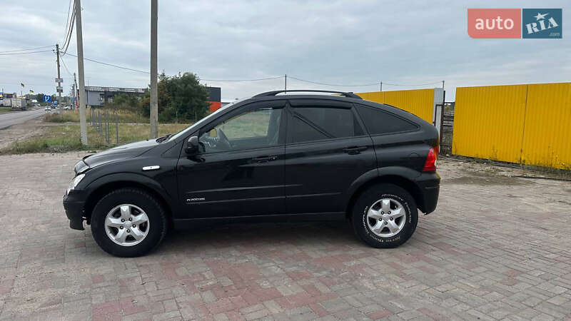 Позашляховик / Кросовер SsangYong Actyon 2008 в Києві