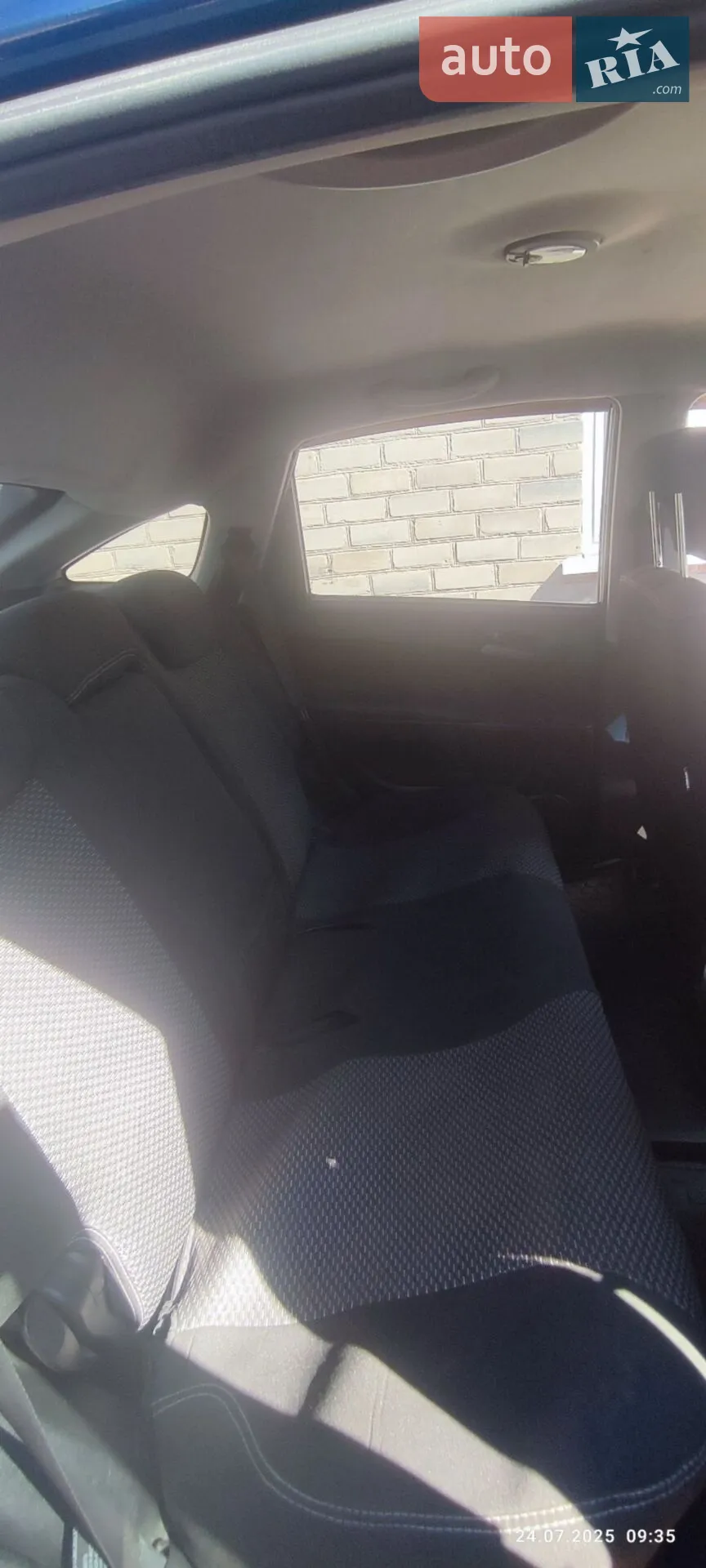 2012 SsangYong Actyon - мініатюра 7
