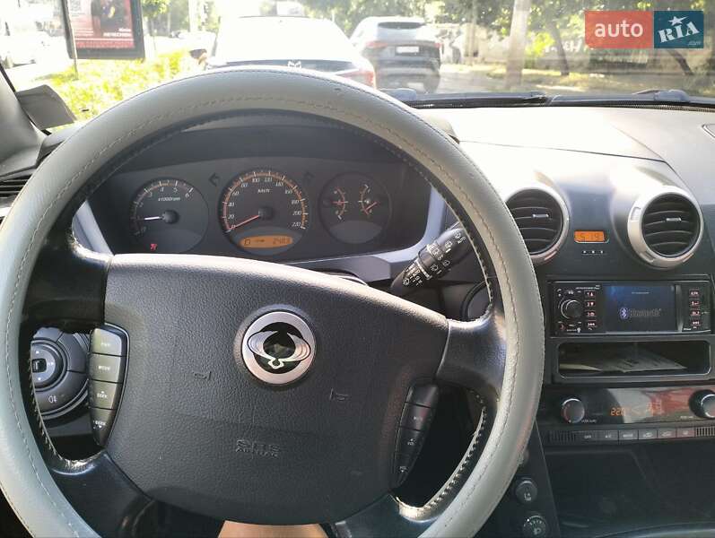 Позашляховик / Кросовер SsangYong Actyon 2008 в Одесі фото 3 Позашляховик / Кросовер SsangYong Actyon 2008 в Одесі