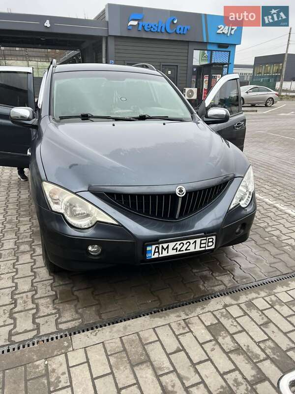 Внедорожник / Кроссовер SsangYong Actyon 2008 в Житомире